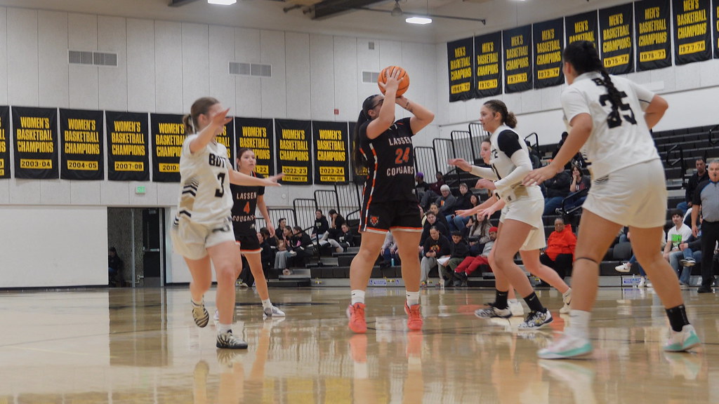 Cougars Fall to Conference-Leading Butte